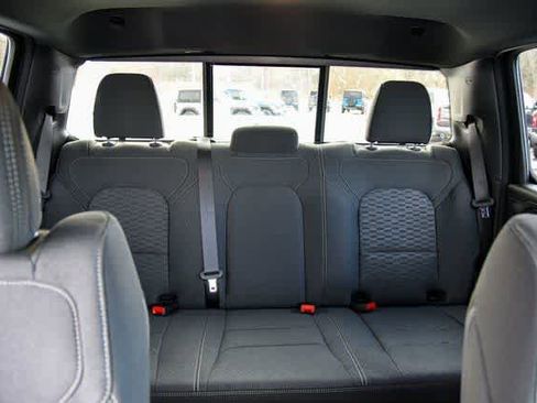 New 2026 RAM 1500 Express image 19