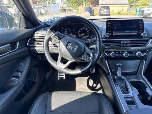 Used 2021 Honda Accord Sport image 13
