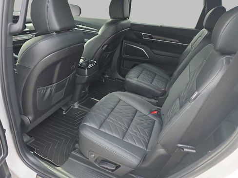 Used 2025 Kia Telluride SX X-Line image 15
