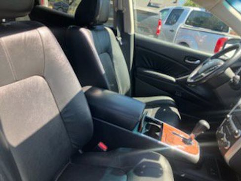 Used 2010 Nissan Murano LE image 12