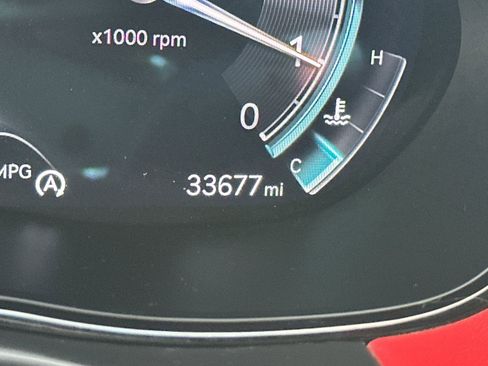 Used 2023 Genesis GV70 2.5T w/ Sport Prestige Package image 27