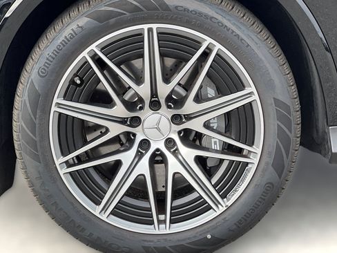 Used 2025 Mercedes-Benz GLC 63 AMG S image 12