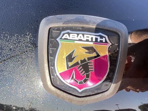 Used 2020 FIAT 124 Spider Abarth w/ Convenience Group RWD image 10