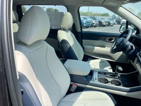 New 2026 Kia Carnival SX w/ SX Dark Edition Package image 53