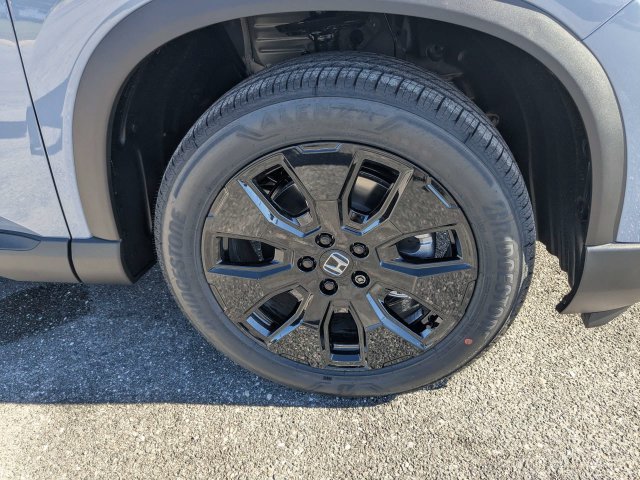 New 2026 Honda Pilot Black Edition image 11