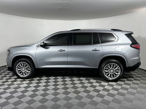 Used 2024 GMC Acadia Denali FWD image 8