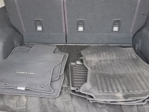 Used 2019 Subaru Forester Premium image 30