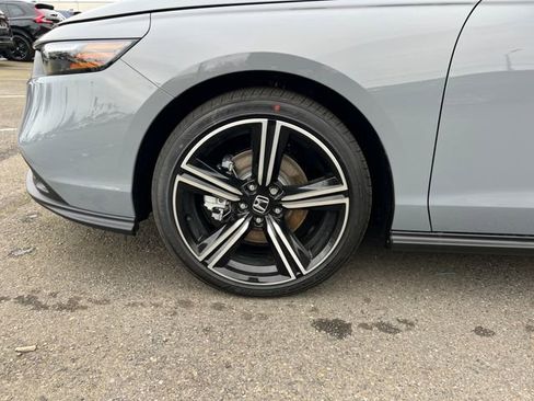 New 2025 Honda Accord Sport image 28