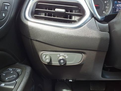 Used 2023 Chevrolet Equinox LT FWD image 13