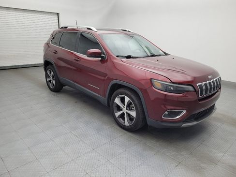 Used 2019 Jeep Cherokee Limited w/ Technology Group FWD image 11