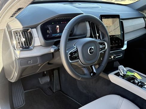 New 2026 Volvo XC90 B6 Plus image 12
