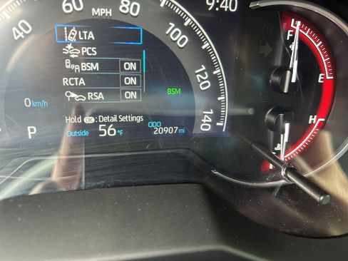 Used 2023 Toyota RAV4 XLE w/ Convenience Package AWD/4WD image 17
