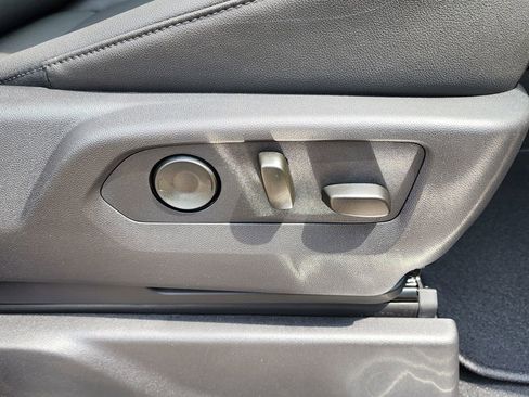 New 2026 GMC Sierra 1500 SLT w/ SLT Premium Plus Package image 39