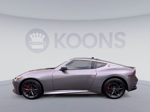 Used 2024 Nissan Z Performance w/ Floor Mat Package image 2