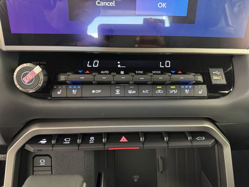 New 2026 Toyota Tundra Platinum AWD/4WD image 3