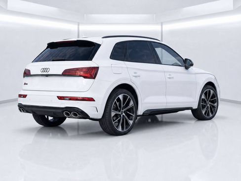 Certified 2024 Audi SQ5 Prestige AWD/4WD image 8