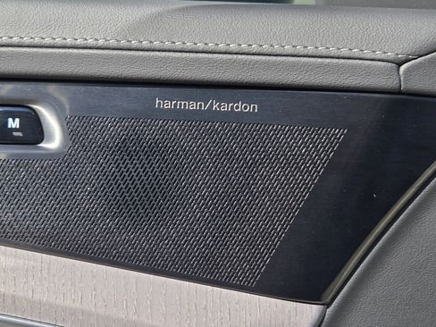 New 2026 Volvo XC90 B6 Ultra w/ Protection Package image 27