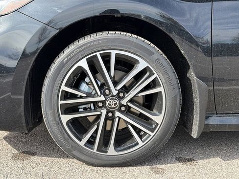 New 2026 Toyota Camry XLE image 12