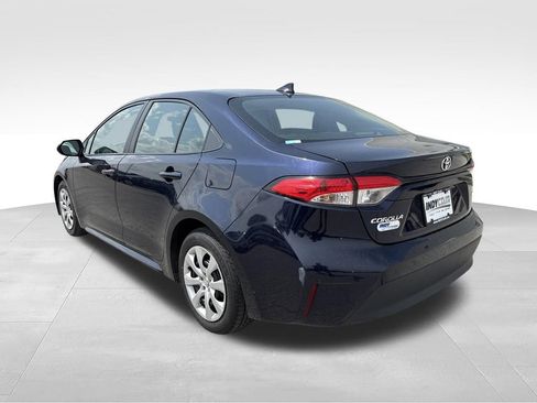 Used 2023 Toyota Corolla LE FWD image 6