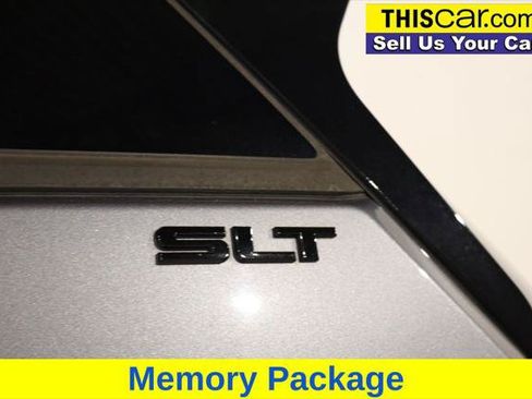 Used 2020 GMC Terrain SLT w/ Preferred Package FWD image 14