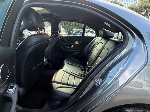 Used 2019 Mercedes-Benz C 300 4MATIC Sedan image 11