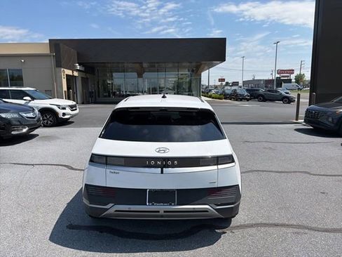 Used 2024 Hyundai Ioniq 5 SEL image 5