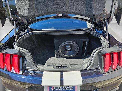 Used 2021 Ford Mustang Shelby GT500 w/ Carbon Fiber Track Pack RWD image 10