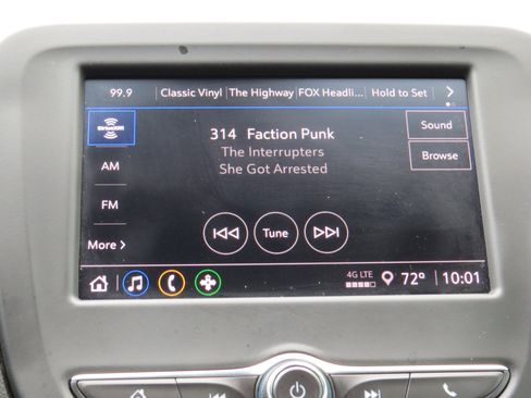 Used 2023 Chevrolet Equinox LT image 29