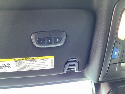 Used 2021 RAM 2500 Big Horn w/ Safety Group image 21