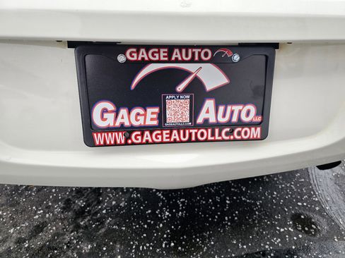 Used 2009 Chrysler Sebring Touring image 16