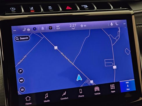 New 2025 Jeep Grand Cherokee Limited w/ Luxury Tech Group II image 22