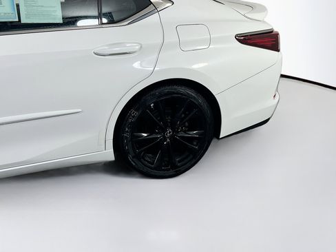 Used 2022 Lexus ES 350 F Sport image 30