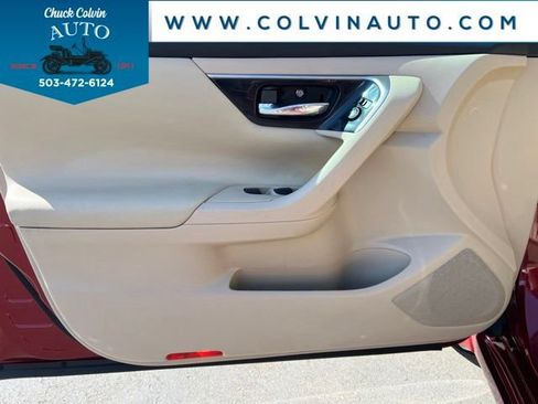 Used 2014 Nissan Altima 2.5 S w/ Display Audio Package FWD image 13