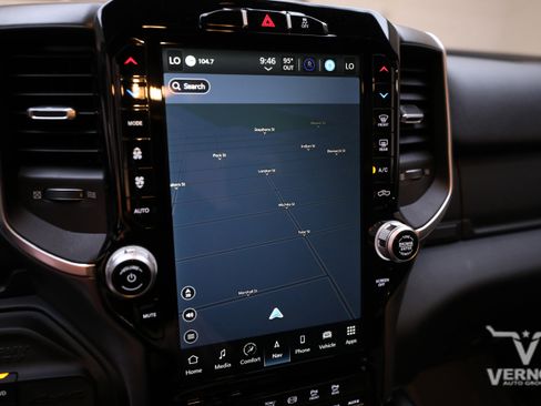 Used 2024 RAM 2500 Big Horn w/ Night Edition image 31