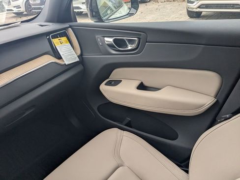 New 2026 Volvo XC60 B5 Plus w/ Protection Package Premier image 22