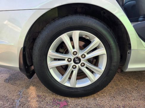 Used 2013 Hyundai Sonata GLS image 37