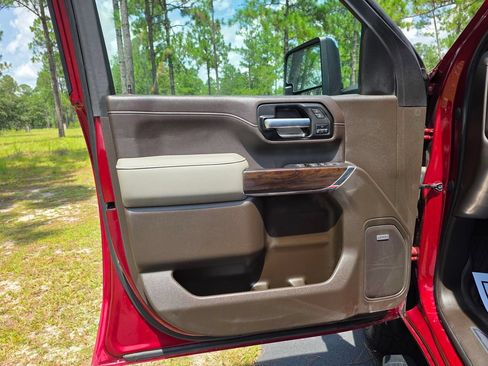 Used 2021 GMC Sierra 2500 SLT AWD/4WD image 12