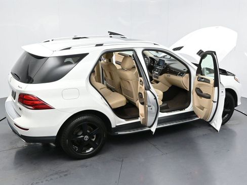 Used 2017 Mercedes-Benz GLE 350 4MATIC image 38
