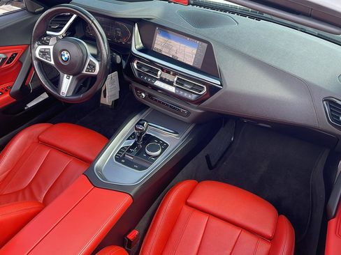 Used 2022 BMW Z4 sDrive30i w/ Premium Package RWD image 6