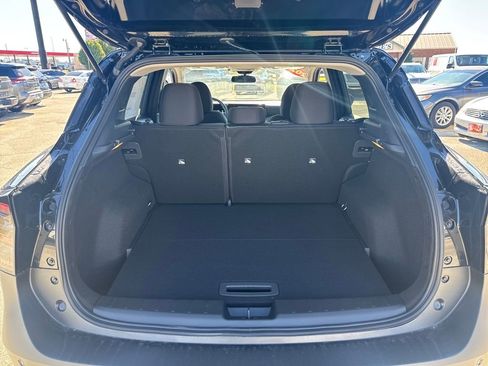 New 2026 Nissan Kicks SV image 5