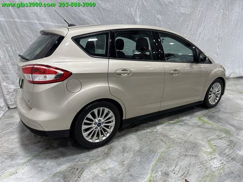 Used 2017 Ford C-MAX SE image 8