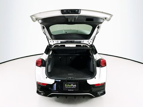 Used 2024 Buick Encore GX Sport Touring w/ Comfort Package image 28