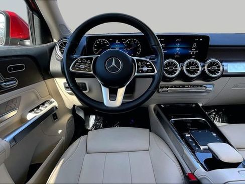 Certified 2023 Mercedes-Benz GLB 250 250 image 11