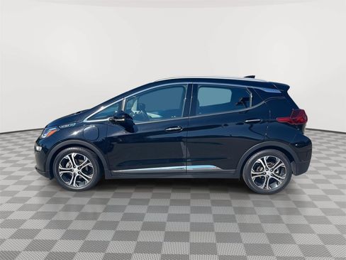 Used 2020 Chevrolet Bolt Premier w/ Infotainment Package FWD image 10