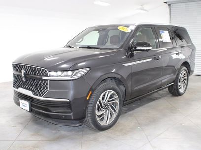 Used 2025 Lincoln Navigator Reserve