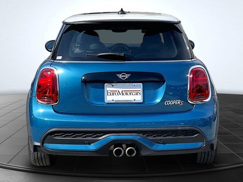 Used 2022 MINI Cooper S image 4