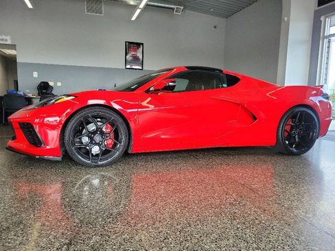 Used 2022 Chevrolet Corvette Stingray Coupe w/ 1LT image 25