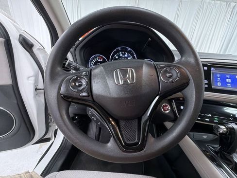 Used 2016 Honda HR-V EX image 26