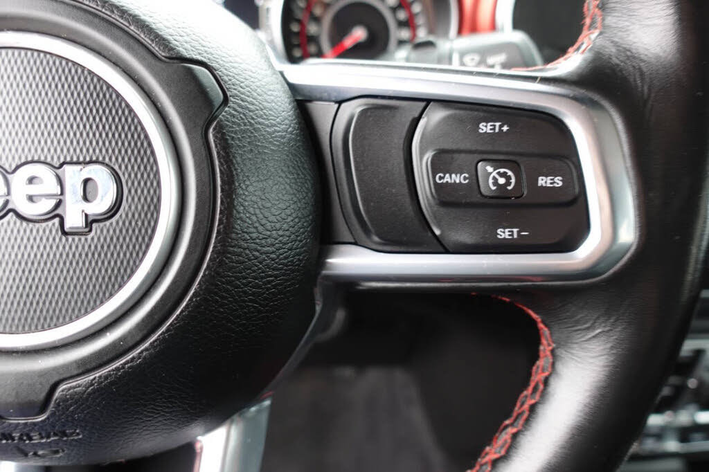 Used 2021 Jeep Wrangler Unlimited Rubicon w/ Dual Top Group AWD/4WD image 70