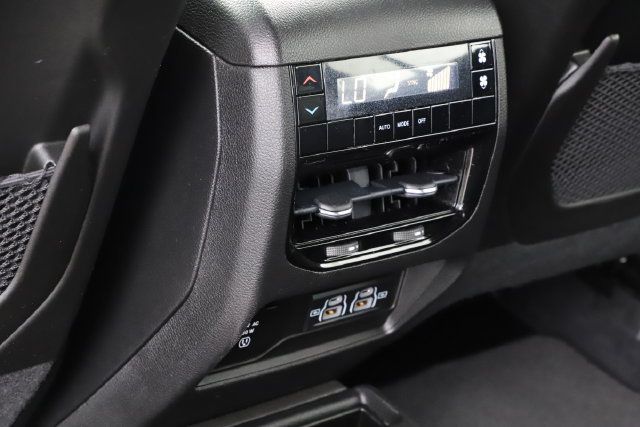 Used 2023 Jeep Grand Cherokee L Laredo AWD/4WD image 18